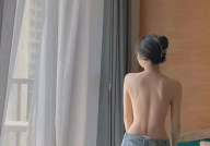 美女大尺度裸背,美女大尺度裸背写真解析